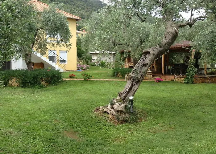 House Christie Chrysi Ammoudia